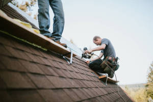 Local Roofers in Russiaville, IN